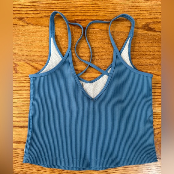 Vuori Ribbed Tank Top Size Small - Picture 4 of 4